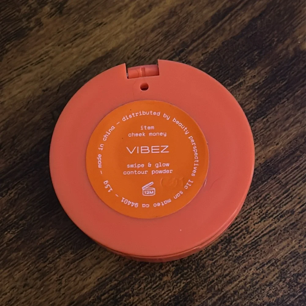 Pressed Bronzer Compact - Coral Case (Brown Shade)